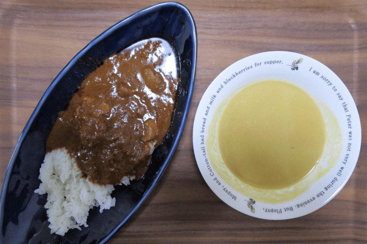 スパイシーカレー& おはようのスープ